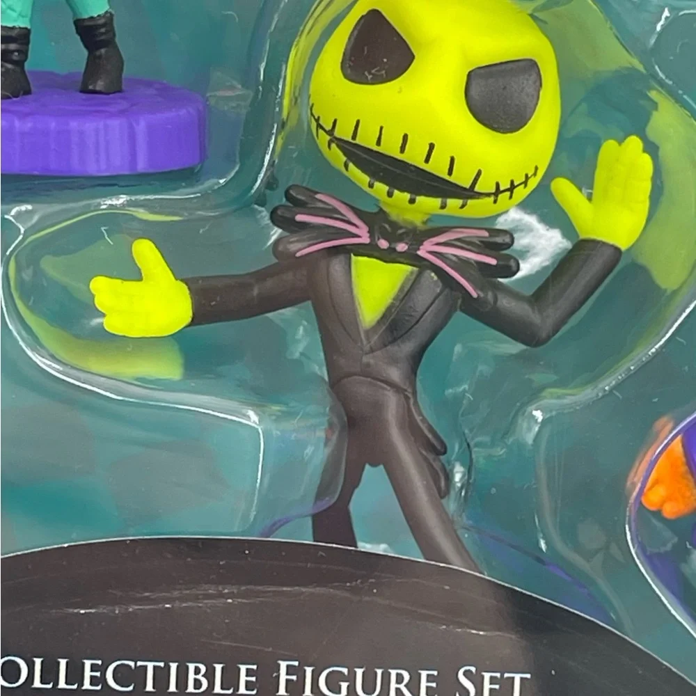 Tim Burtons The Nightmare Before Christmas Neon‎ 7pc Collectible Figure Set NEW